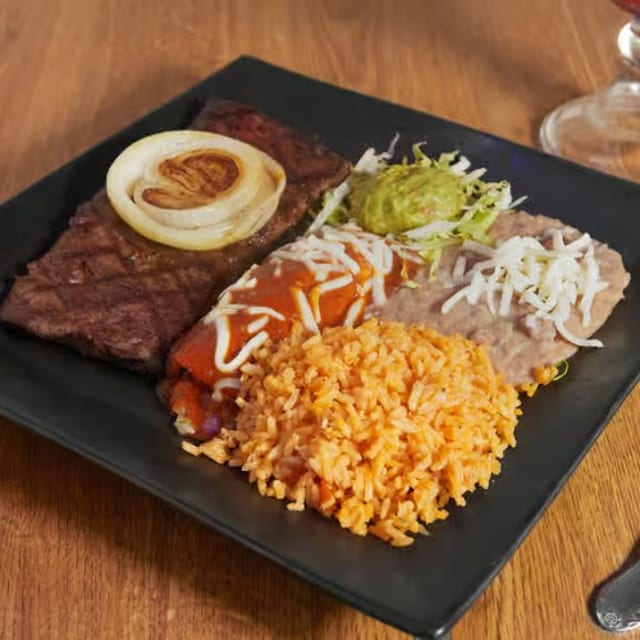 Carne a La Tampiquena.