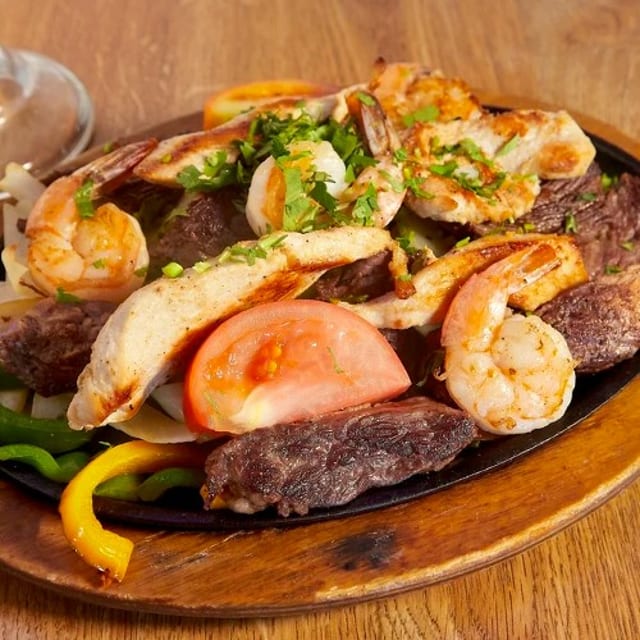 Trio Fajitas.